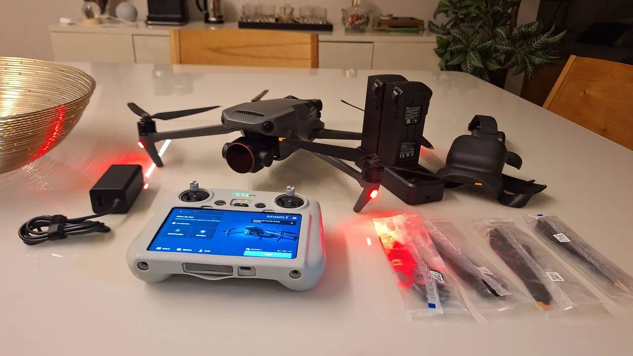 Drone dji mavic 3 flycombo - Foto 2