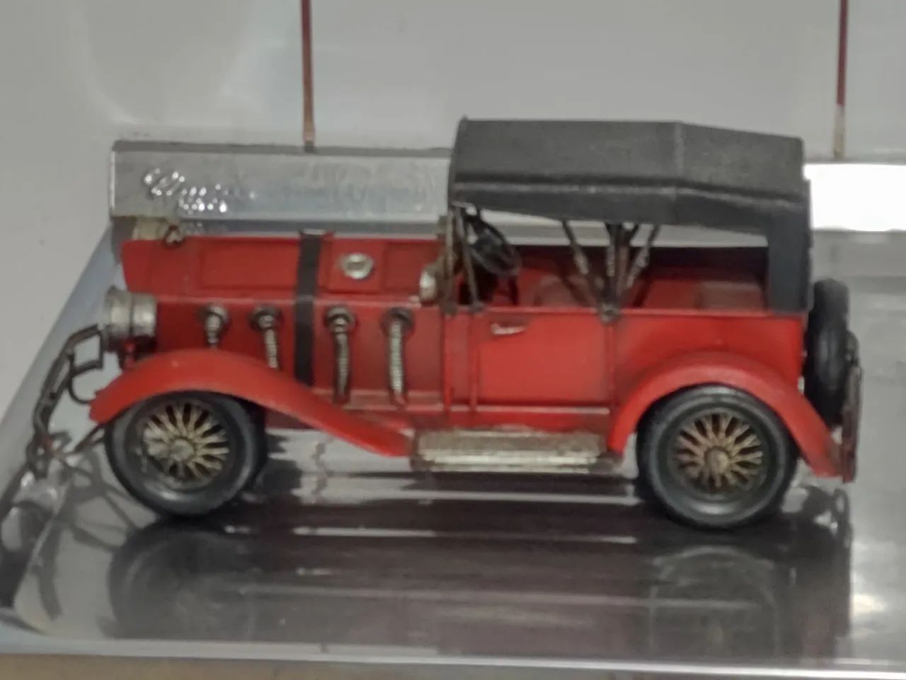 Carrinho de Colecionador - Ford 1965  - Foto 2