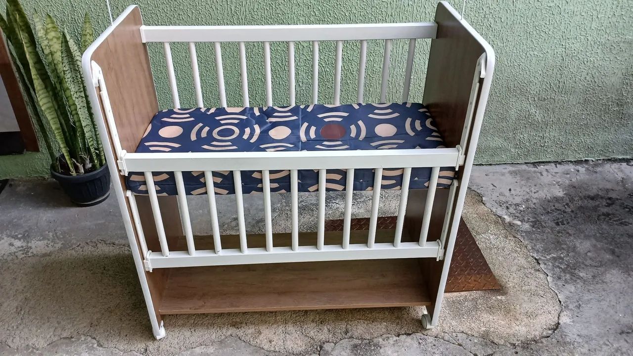 Vendo mini berço seminovo  - Foto 2