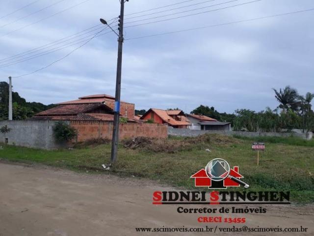 Casa na Praia, com piscina e mais espaço de esquina para comércio - Foto 5