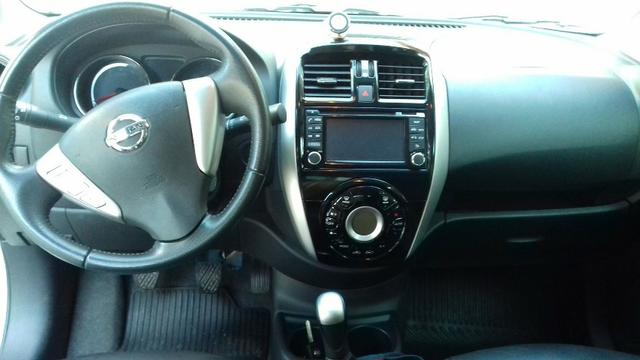 Versa Unique Completo 2015/2016 1.6 flex 16V - Foto 6