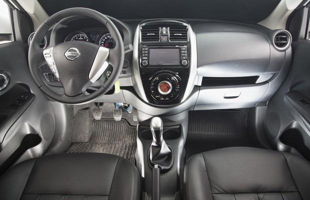 Versa Unique Completo 2015/2016 1.6 flex 16V - Foto 2