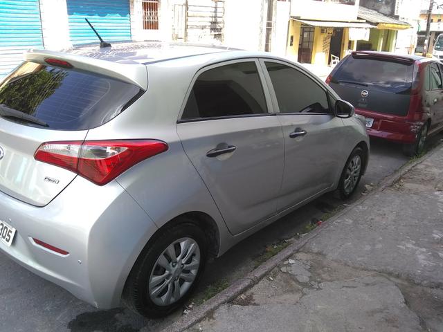 Vendo HB20 quitado completo valor 28.500 falar com Dilian tel. * - Foto 13