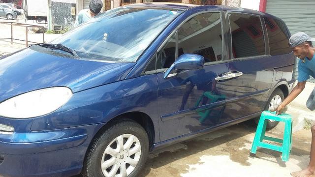 Peugeot 807 8 lugares - 2004