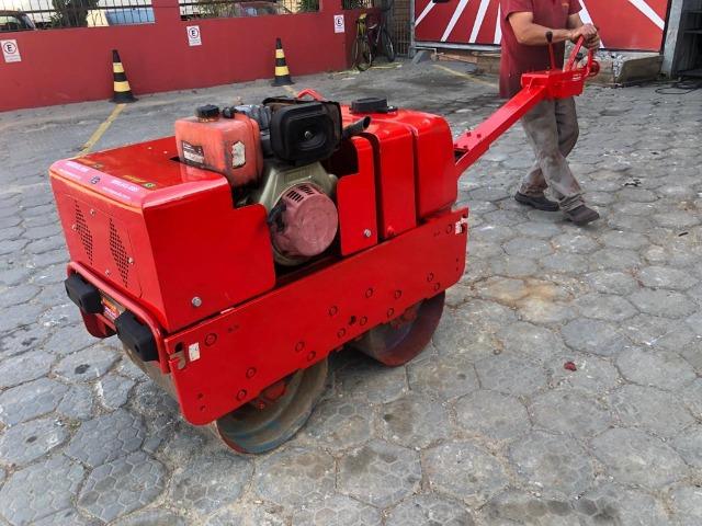 Rolo Compactador Reformado de 2 cilindros manual 750 - Foto 3