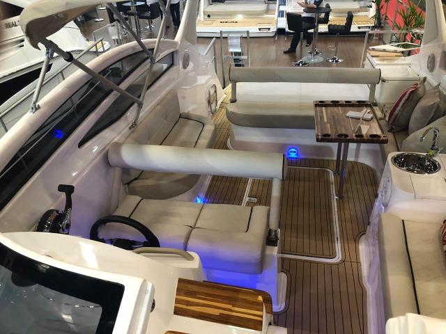 Lancha Real 330 Special Edition Modelo 2019 - Condição Especial - Barco Novo !!! - Foto 6