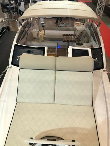 Lancha Real 330 Special Edition Modelo 2019 - Condição Especial - Barco Novo !!! - Foto 2