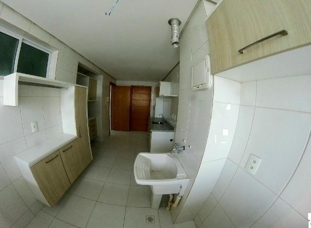 Andar Alto, Alto Padrão em Lagoa Nova Av Nascimento de Castro/ 123m² 3Suites 5Banheiros