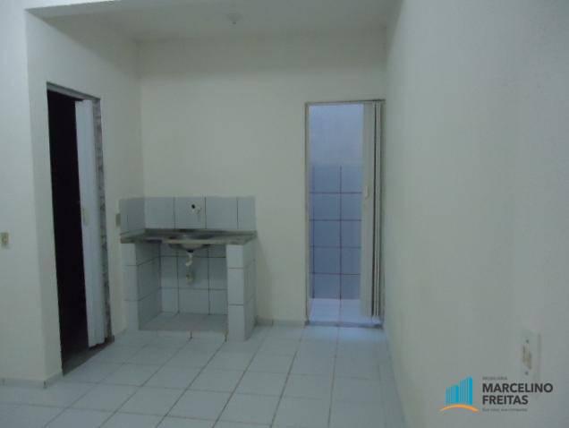 Apartamento com 2 dormitórios para alugar, 50 m² por r$ 559,00/mês - jacarecanga - fortale - Foto 3