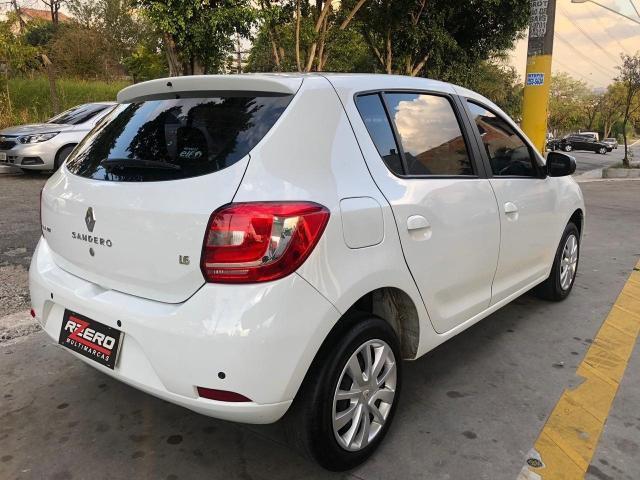 Renault Sandero - Foto 2
