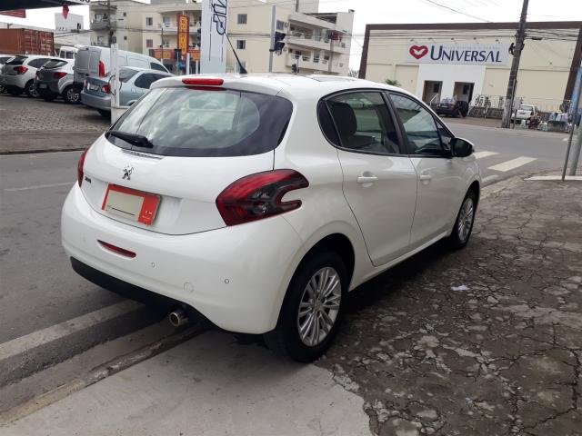 PEUGEOT 208 2017/2017 1.6 ALLURE 16V FLEX 4P AUTOMÁTICO - Foto 5