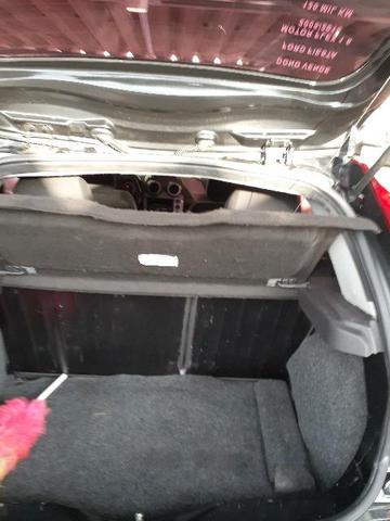 FORD FIESTA 2010 1.6 - Foto 5