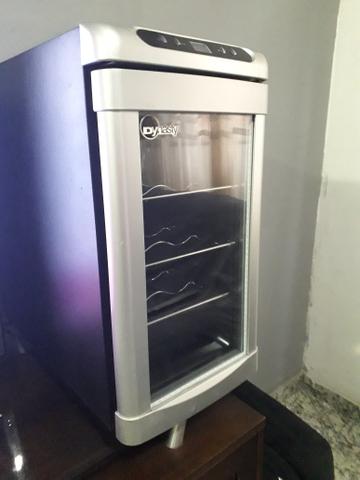 Adega de Vinho Marca Dysnaty para 8 Garrafas - Foto 3