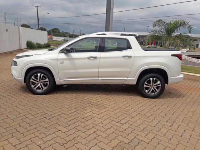 FIAT TORO 2.0 16V TURBO DIESEL VOLCANO 4WD AUTOMATICO. - Foto 6