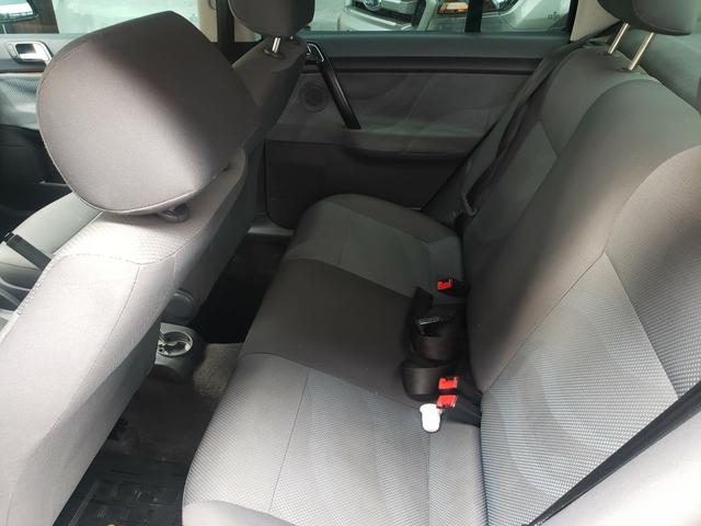 Polo Sedan Confortline 2008/2009 - Foto 6