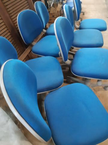 VENDO Cadeiras para escritório . inf.zap. * Lu - Foto 2