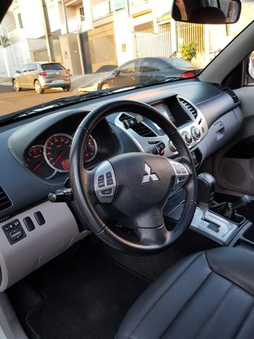 Mitsubishi L200 Triton HPE 3.2 2015 Automática - Foto 16