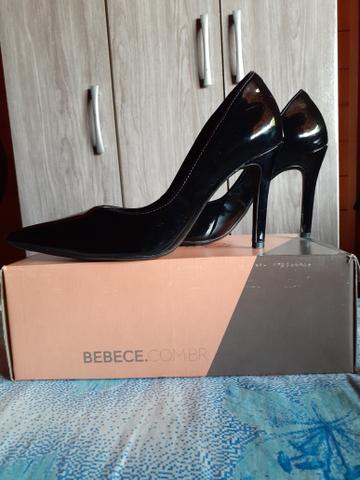Sapatos novos e seminovos