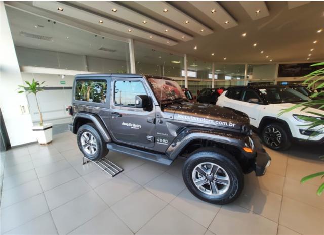 JEEP WRANGLER 2.0 TURBO GASOLINA SAHARA 2P 4X4 AT8 - Foto 2