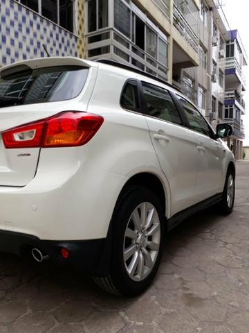 ASX modelo AWD 28.000 km Único dono O mais top que tem 4x4 automatico - Foto 10