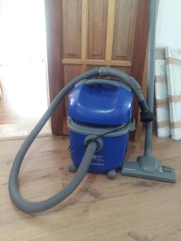 Aspirador se pó Eletrolux Flex - Foto 2