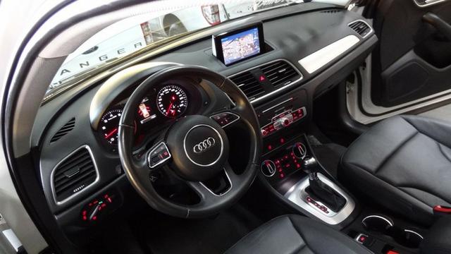 Audi Q3 1.4 TFSi Ambiente S-Tronic 2016 - Foto 12