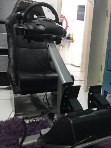 Cockpit Playseat + Volante Logitech Driving Force GT - Foto 6