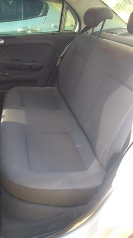 Voyage 1.0 flex 2011 (68.000km) - Foto 4