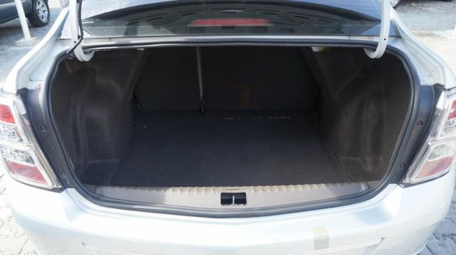 Chevrolet Cobalt Ltz 1.8 Aut 2013 - Foto 2
