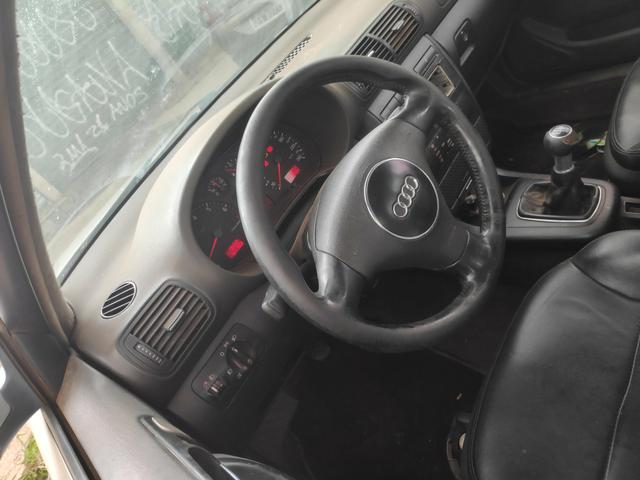 Audi A3 1.8 - Foto 4