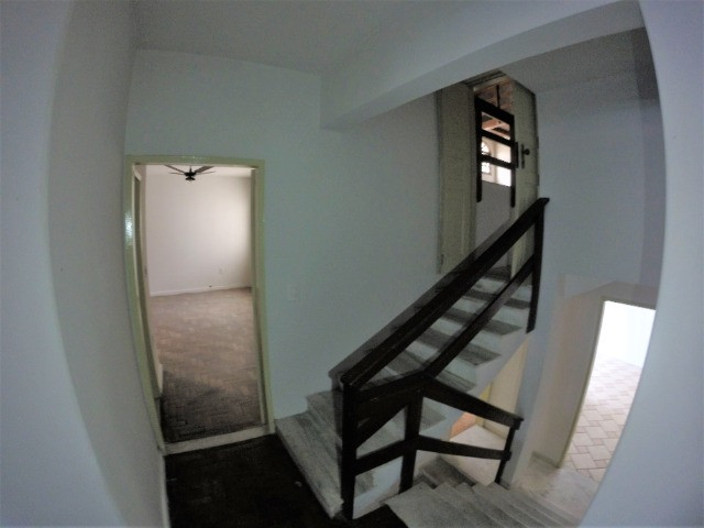 Alugo Casa Comercial / Residencial em Jucutuquara com 387m² e 5 quartos - R$ 5.000 - Foto 16