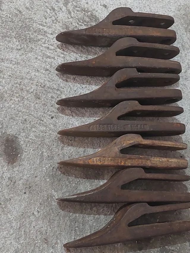 Vendo 7un Dentes para Bobcat - Foto 5