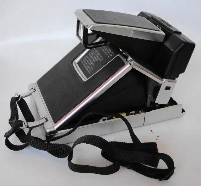 Câmera SX-70 produzido pela Polaroid - Antiguidade - Peça de Colecionador