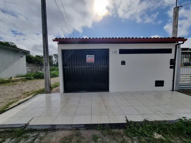 Casa de 2/4 bairro Conceição 