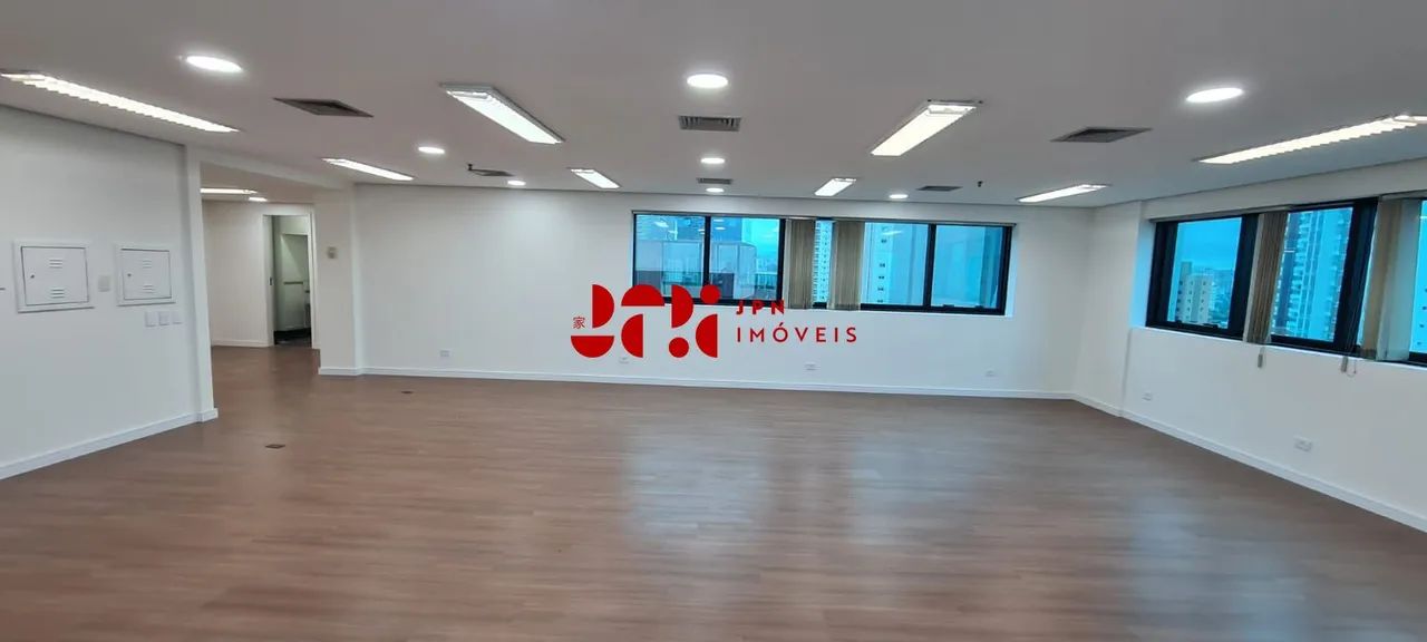 Sala comercial no Brooklin - 100m², copa, 03 banheiros, 02 vagas - Foto 3