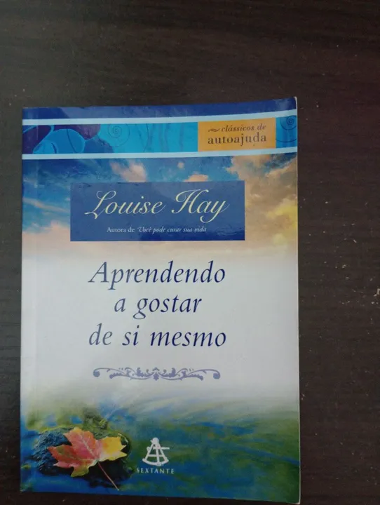 Livro "Aprendendo a gostar de si mesmo" - Louise Hay