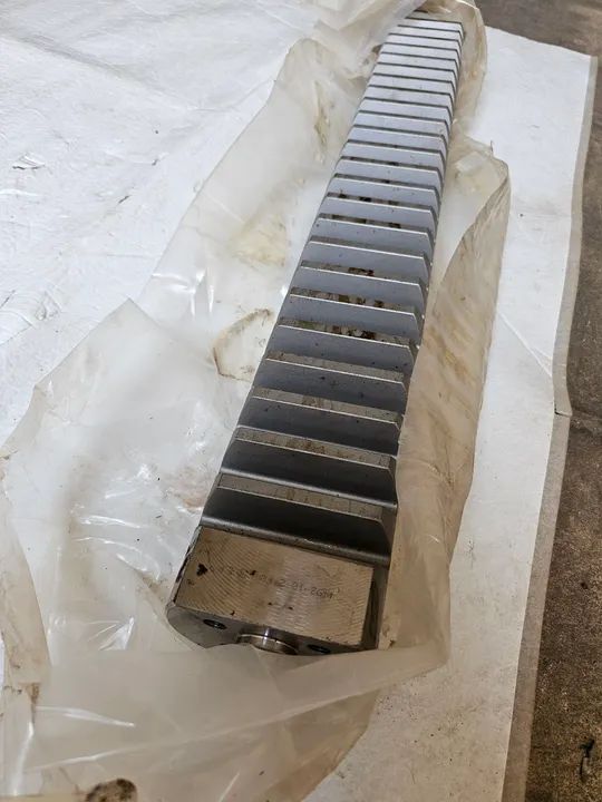 Forwarder John deere cremalheira giro nova original F044503 - Foto 5