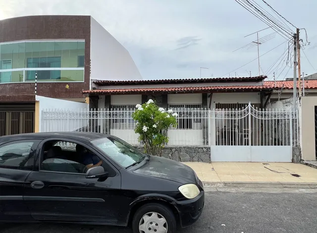 Casa Rua Fenelon Santos, Salgado Filho, 10 x 25