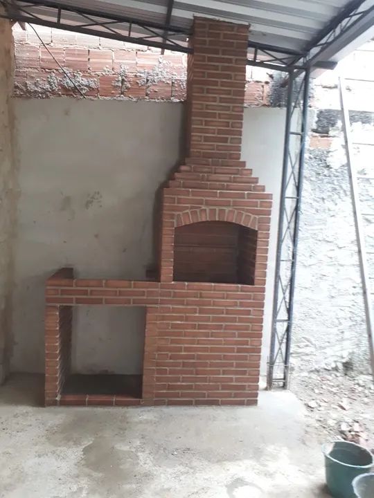 Churrasqueira e base pra bancada 