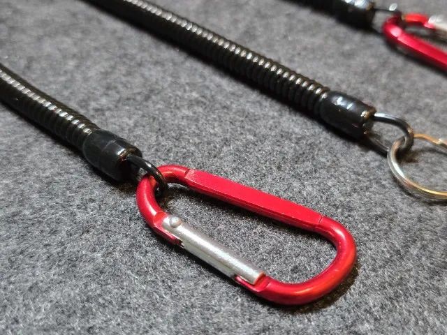 Cordão elástico com mosquetão :: aço inoxidável :: chaveiro - Foto 4