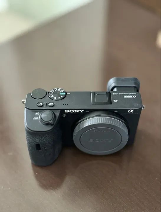 Câmera Sony a6600 - apenas 430 clicks - Foto 3