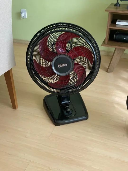 Ventilador de Mesa Oster - 60
