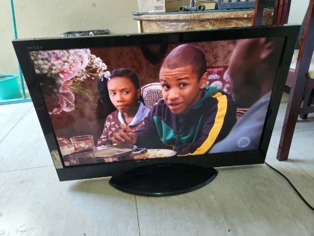 TV 40 polegadas Toshiba Regza