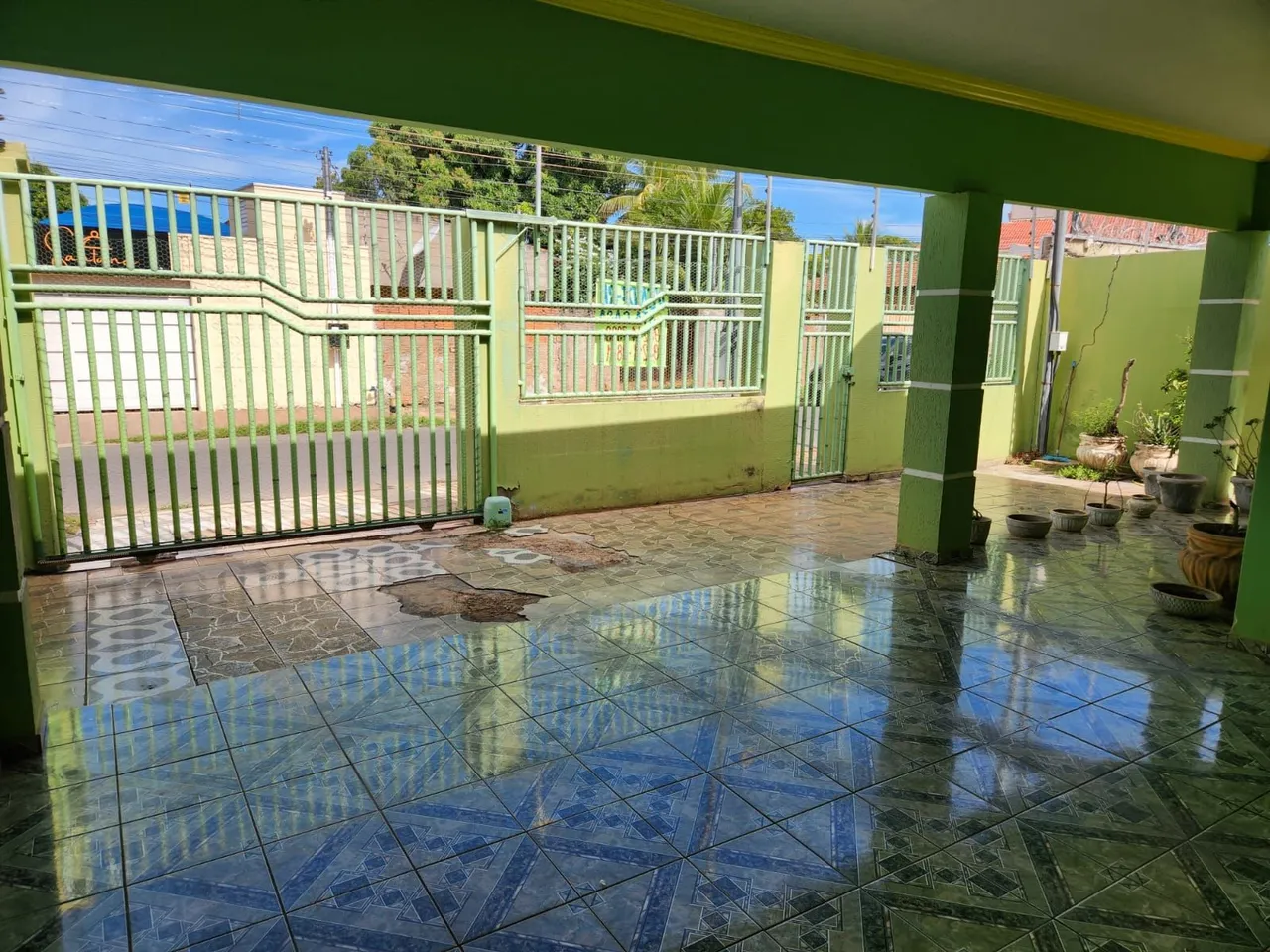 Vende-se Casa com 3/4 próximo ao terminal de Vg em Várzea Grande-MT