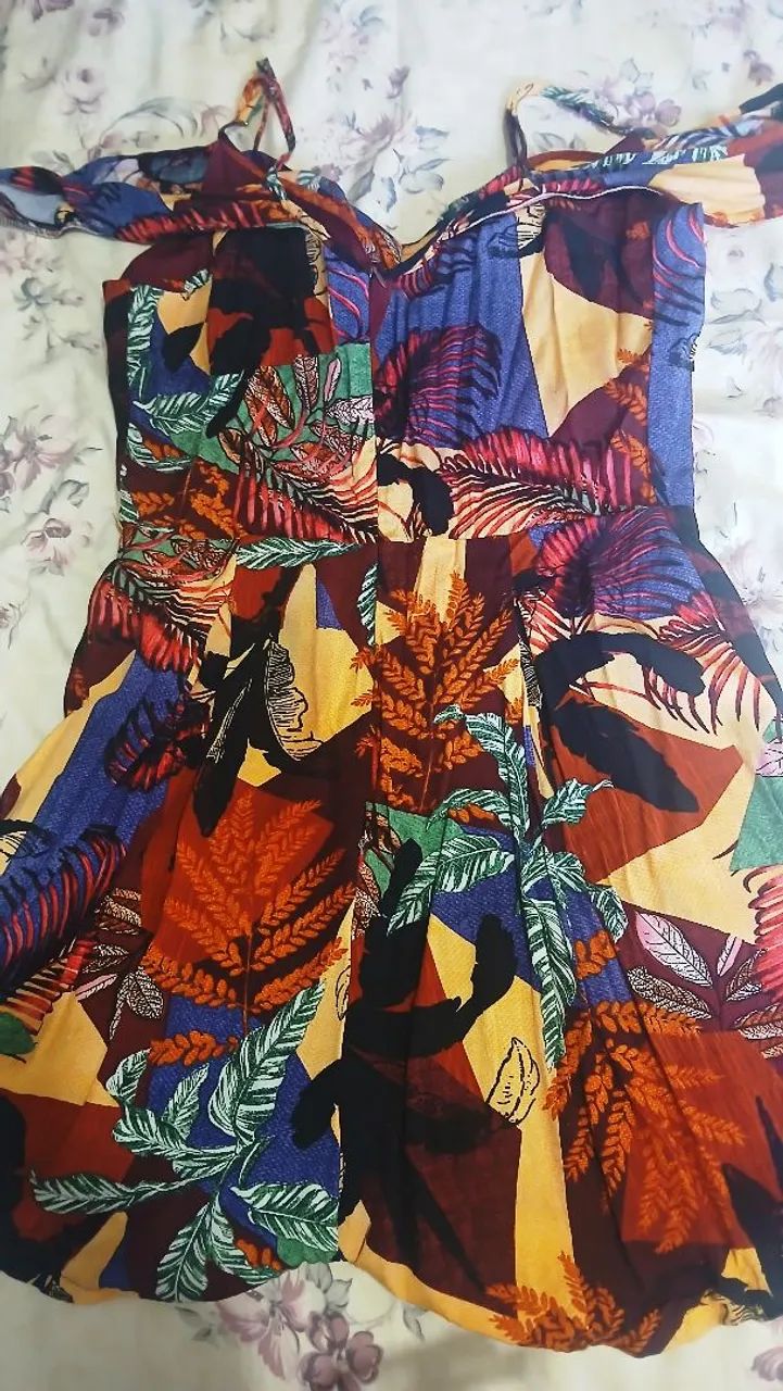 Macacão estampado com alças finas - Foto 2