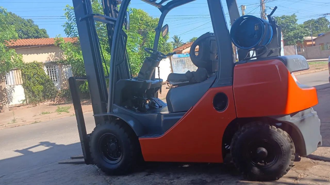 Empilhadeira Usada - Ótima Oportunidade - Foto 4