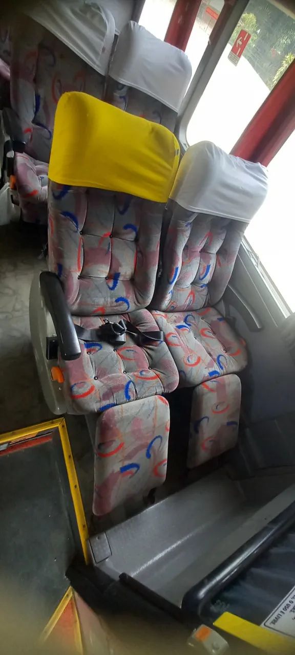 Onibus rodoviário  - Foto 3