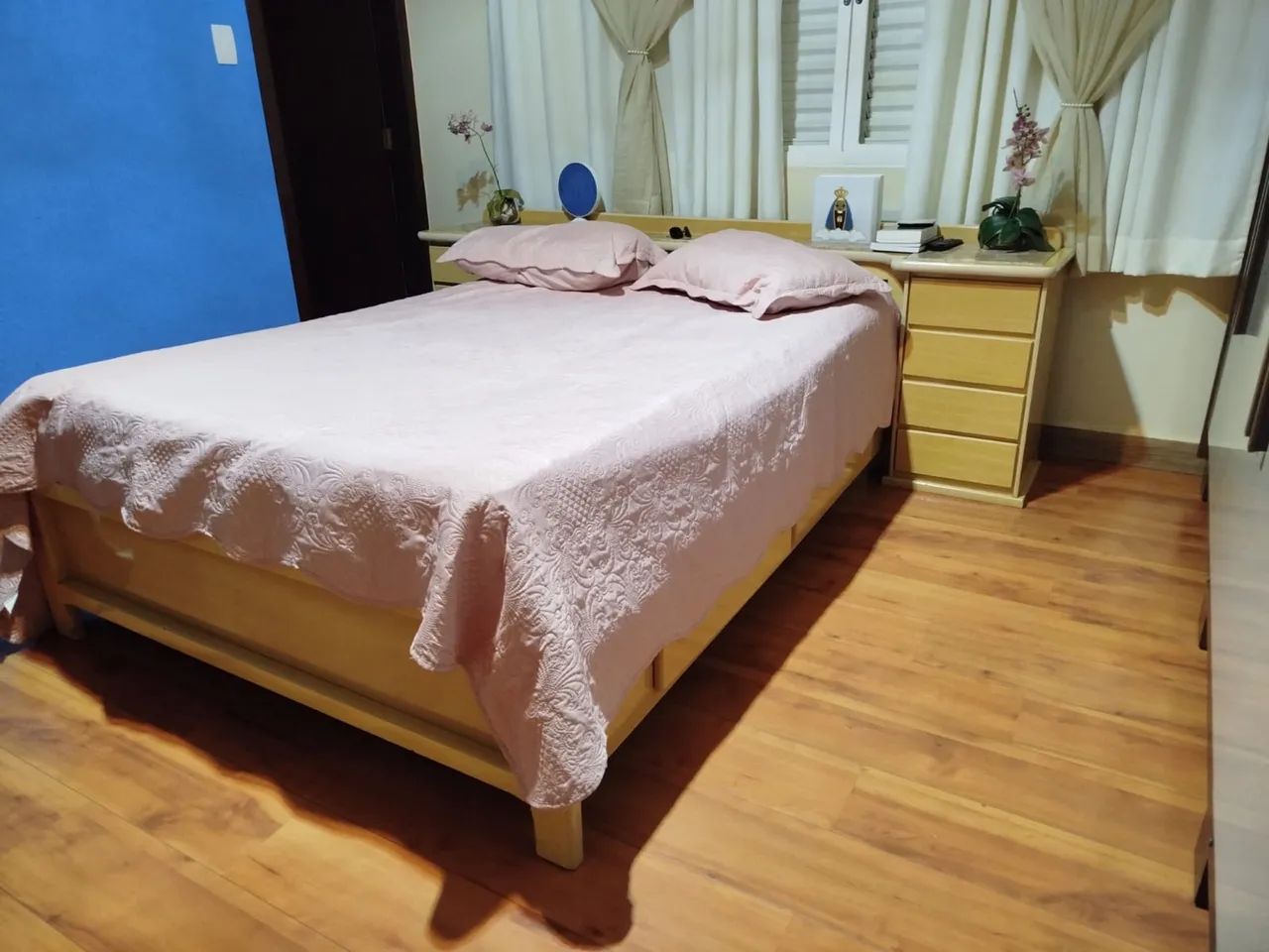 Double bed64307301922051120