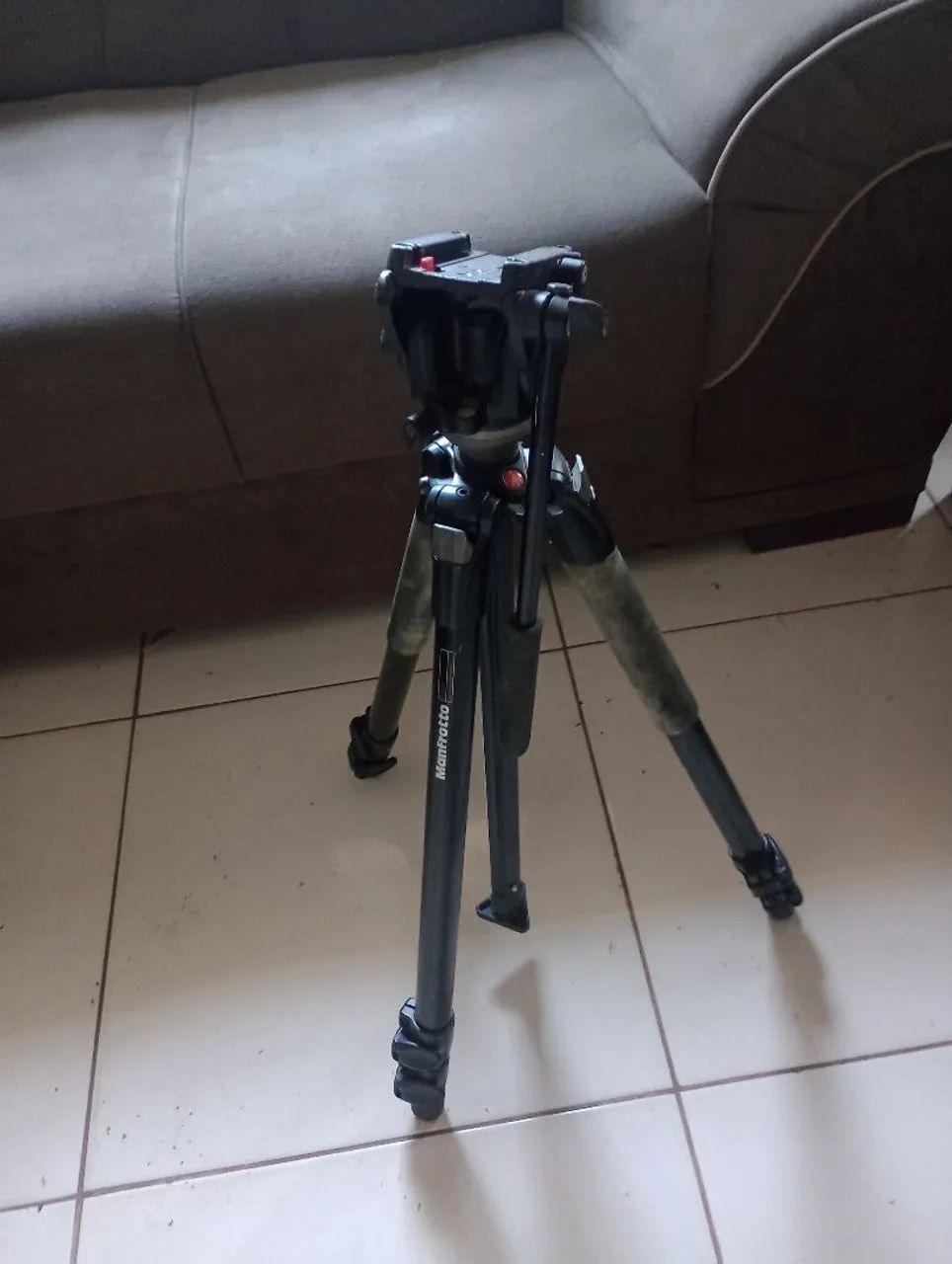 Tripé Manfrotto Profissional