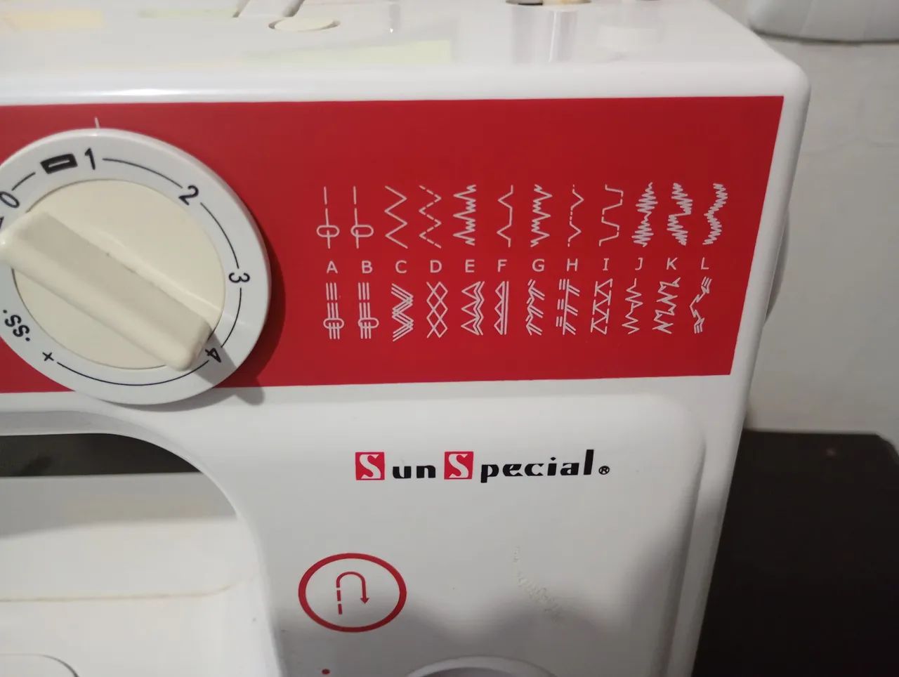 Máquina de Costura 64169309895554122